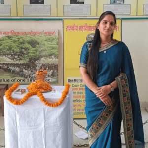 Contract faculty Sanskrit Phone number: 8126119571 E-Mail: geetapanwar33@gmail.com